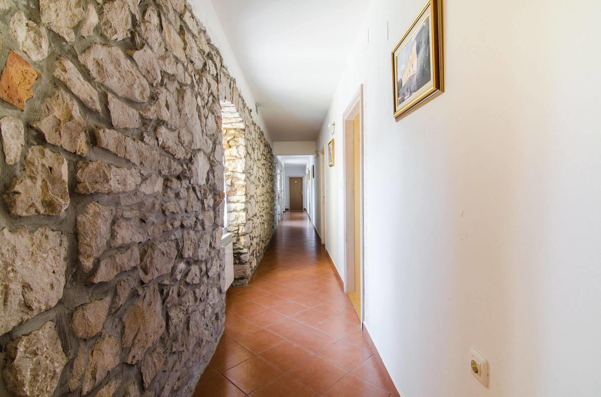 Villa Calussovo Ripenda Kras Exterior foto